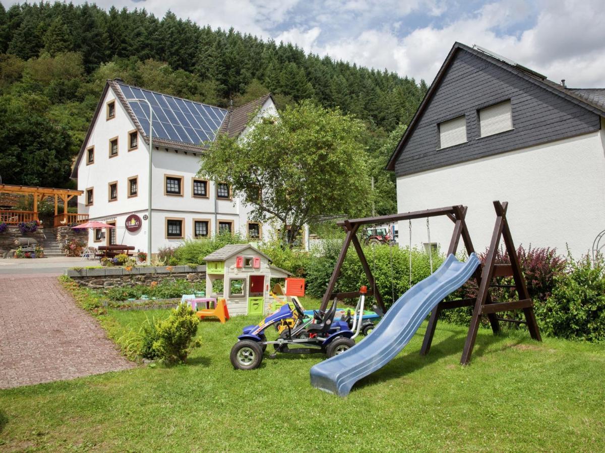 Beautiful Apartment In Merschbach With Garden Eksteriør billede